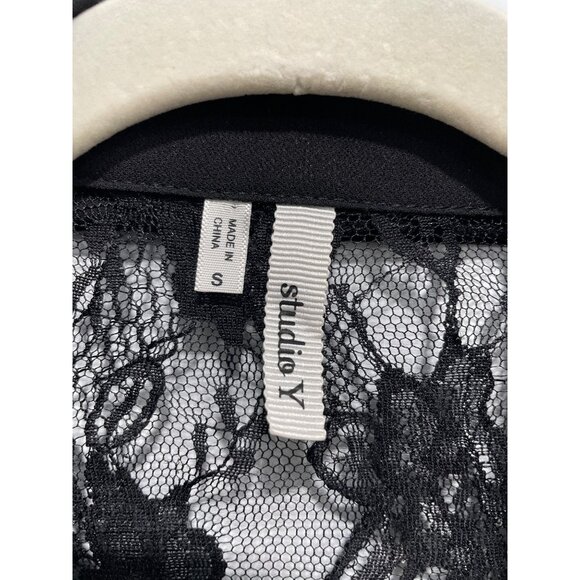 Studio Y Shirt Size Small Sheer Lace Button Front Roll Tab Sleeve Witchy Boho - Picture 3 of 6